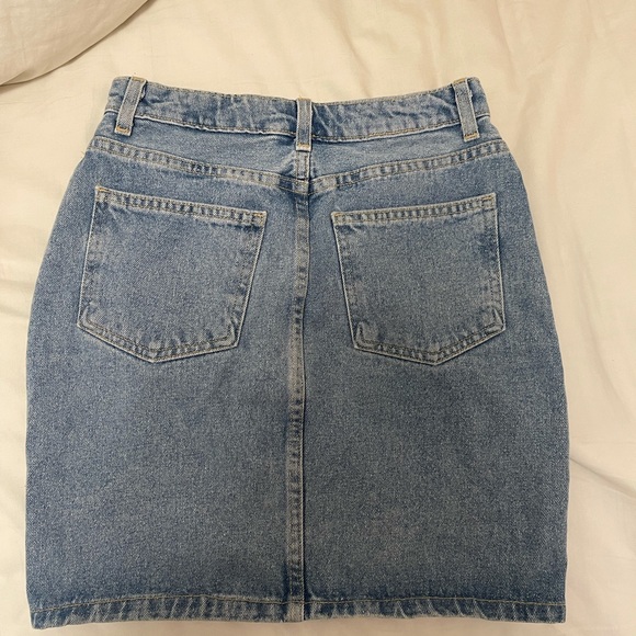 American Apparel Jean Skirt - Picture 2 of 4